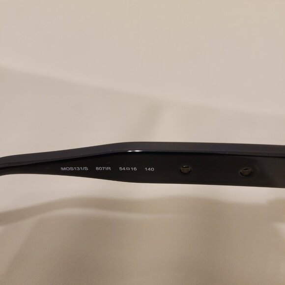 Moschino Sunglasses Grey Lens Black Square Shape Frame MOS131/S 0807 IR - Picture 6 of 8